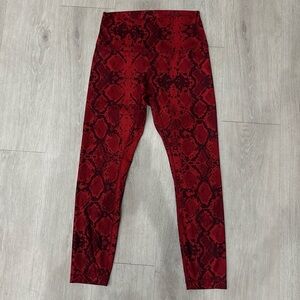 Lululemon Wunder Under High Rise Ziggy Snake Red Tide Cranberry.  Size 6.